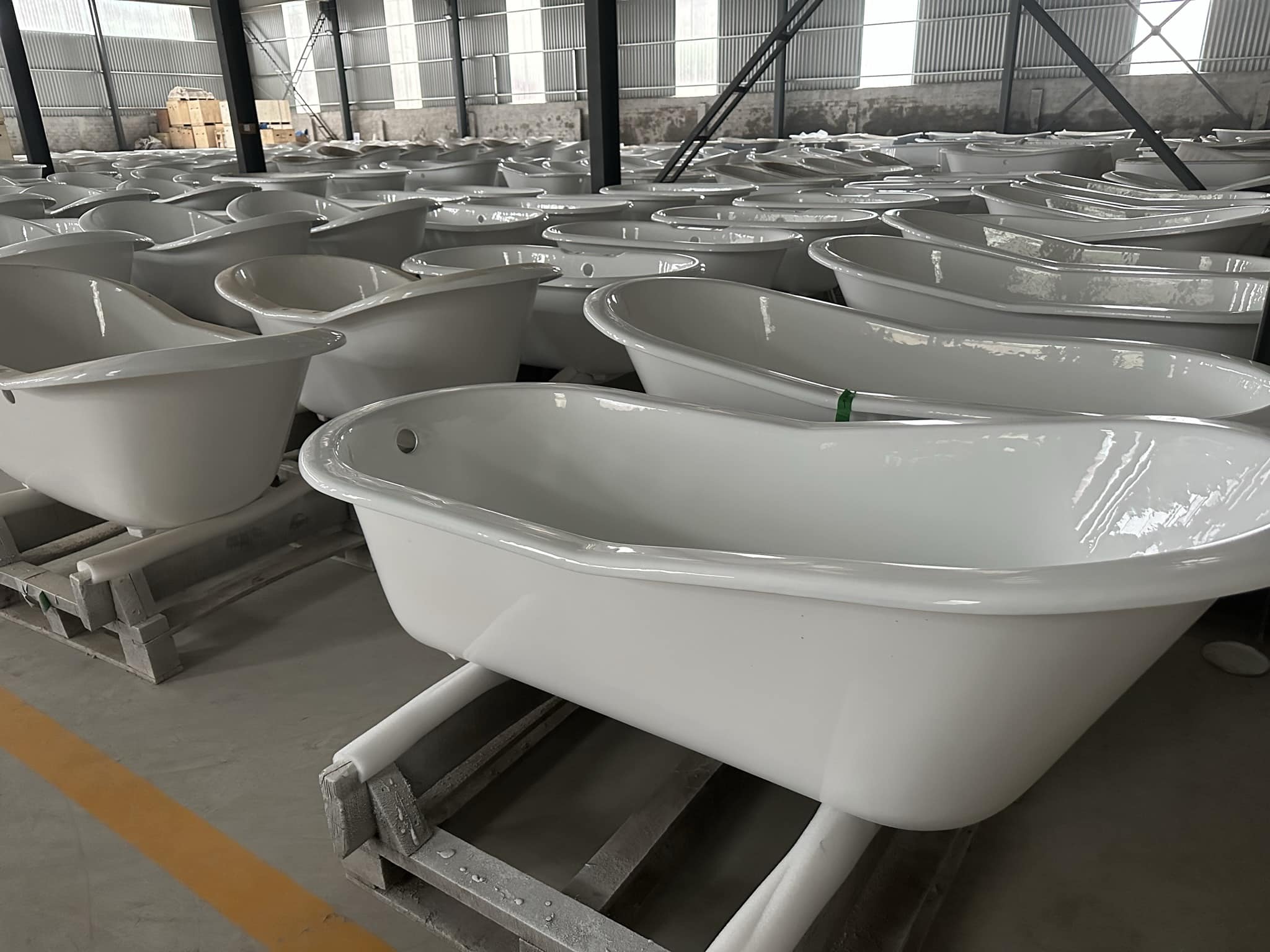 Cast Iron Skirted Freestanding Bathtub Factory